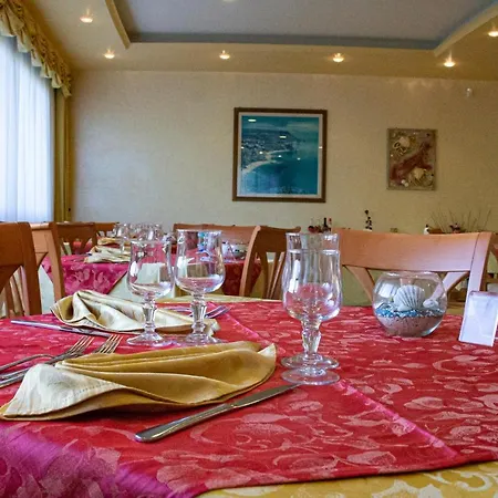 Hotel L'ancora 3*