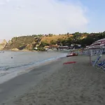 L'ancora Ex Incoronato 3* Capo Vaticano