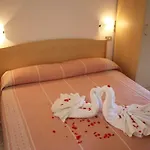 L'ancora Капо-Ватикано