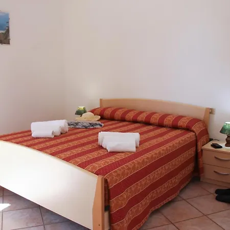 L'ancora Ex Incoronato 3* Capo Vaticano